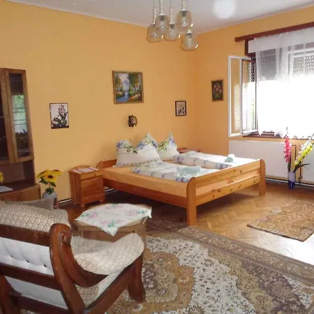 Apartman In 18406 Balatonfenyves