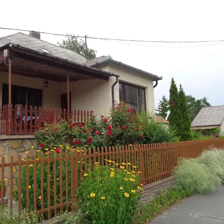 In 18406 Apartman Balatonfenyves