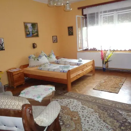 In 18406 Apartman *